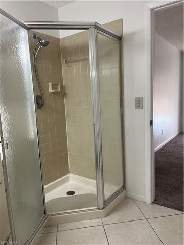 1708 Kings Lake BLVD 204, Naples, FL 34112