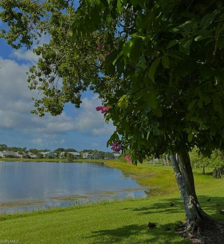 1708 Kings Lake BLVD 204, Naples, FL 34112