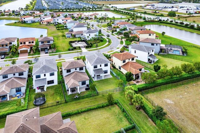 16575 Cove Rd, Westlake, FL 33470