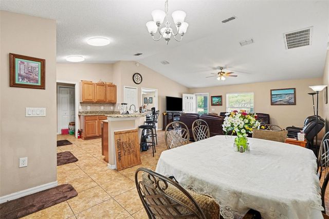 3147 SYDNEY DOVER ROAD, Dover, FL 33527