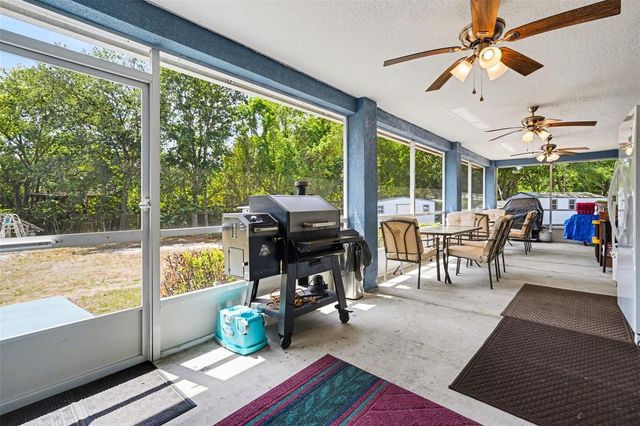 3147 SYDNEY DOVER ROAD, Dover, FL 33527