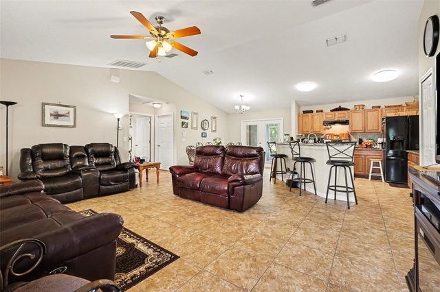 3147 SYDNEY DOVER ROAD, Dover, FL 33527
