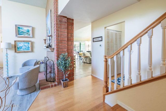 320 Hickory Grove Drive, Newbury Park, CA 91320