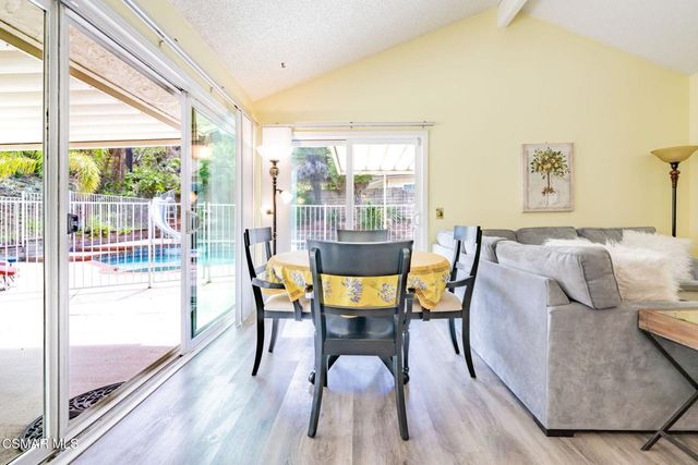 320 Hickory Grove Drive, Newbury Park, CA 91320