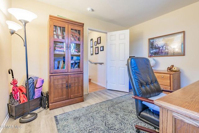 320 Hickory Grove Drive, Newbury Park, CA 91320