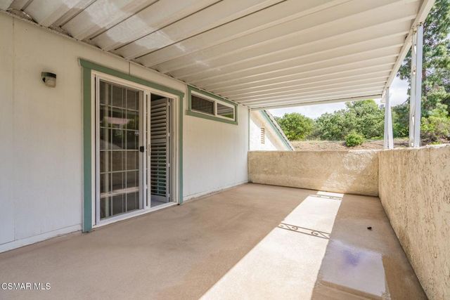 320 Hickory Grove Drive, Newbury Park, CA 91320