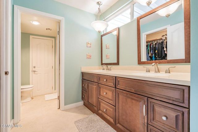 320 Hickory Grove Drive, Newbury Park, CA 91320