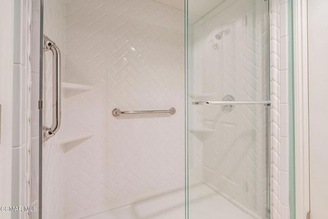 320 Hickory Grove Drive, Newbury Park, CA 91320