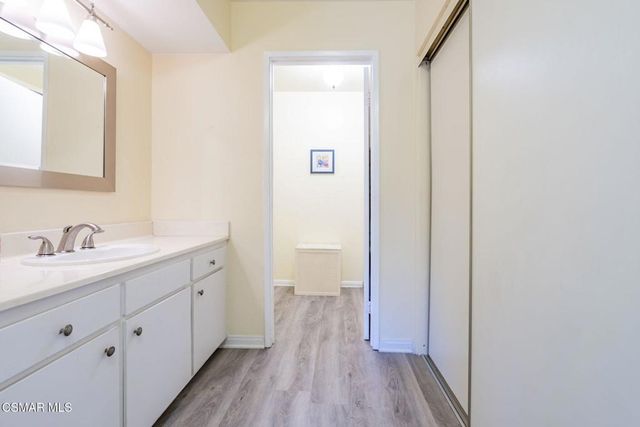 320 Hickory Grove Drive, Newbury Park, CA 91320