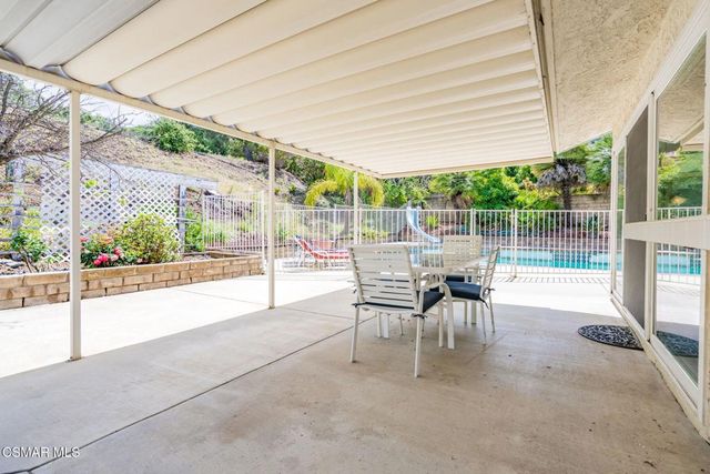 320 Hickory Grove Drive, Newbury Park, CA 91320