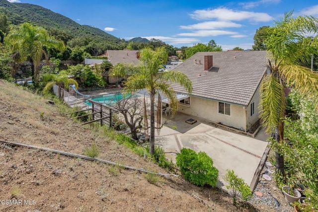 320 Hickory Grove Drive, Newbury Park, CA 91320