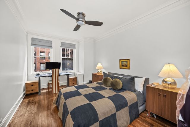 3300 N Lake Shore Drive 8D, Chicago, IL 60657