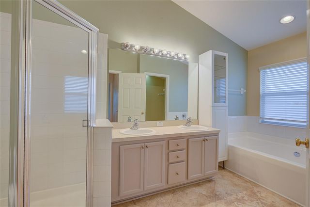 13298 THOROUGHBRED LOOP, Largo, FL 33773