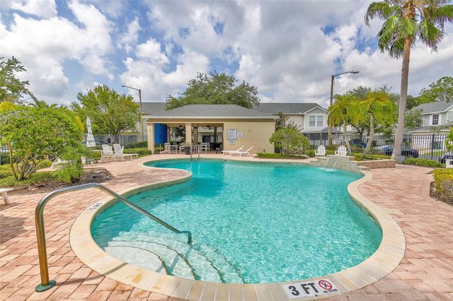 13298 THOROUGHBRED LOOP, Largo, FL 33773