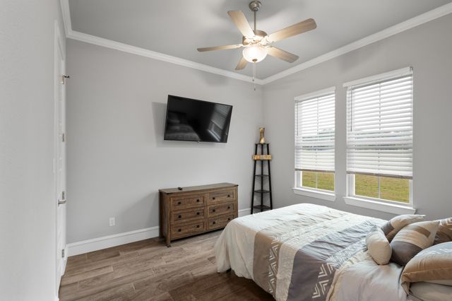 2972 N Trinity Street, Decatur, TX 76234