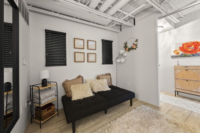 367 Auden Avenue, 209, Columbus, OH 43215