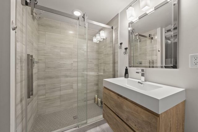 367 Auden Avenue, 209, Columbus, OH 43215