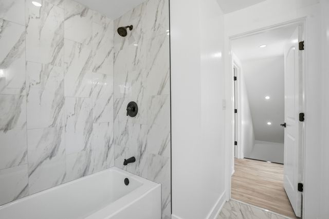 607 E 103rd Place, Chicago, IL 60628