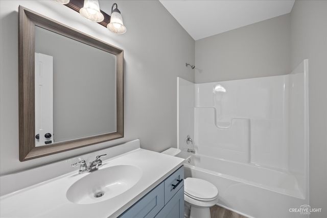 324 N Blue Jay Street, Cortland, IL 60112