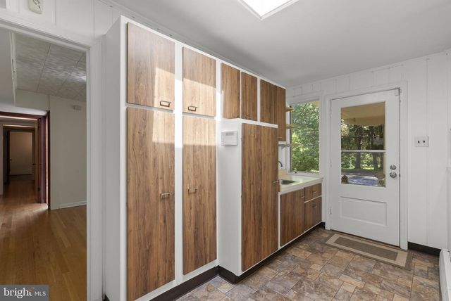 4376 ROUTE 97 AVE, Brookeville, MD 20833