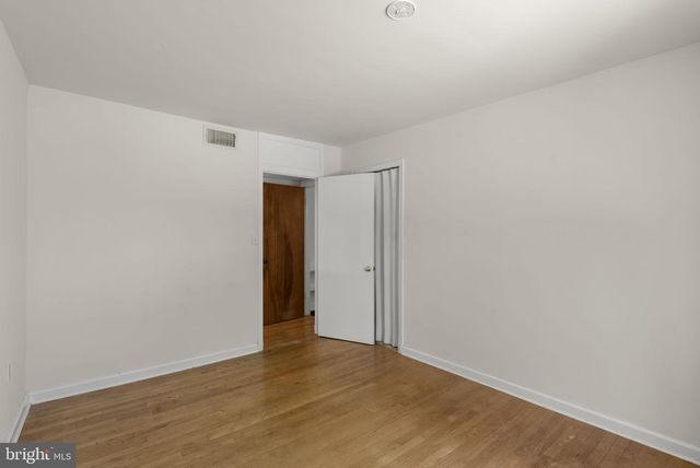 4376 ROUTE 97 AVE, Brookeville, MD 20833