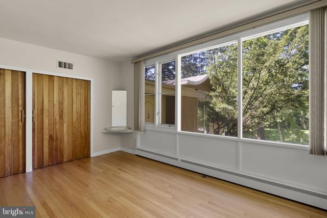 4376 ROUTE 97 AVE, Brookeville, MD 20833