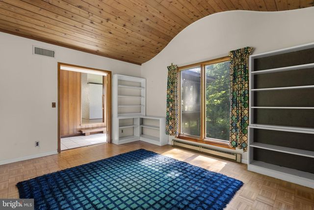 4376 ROUTE 97 AVE, Brookeville, MD 20833