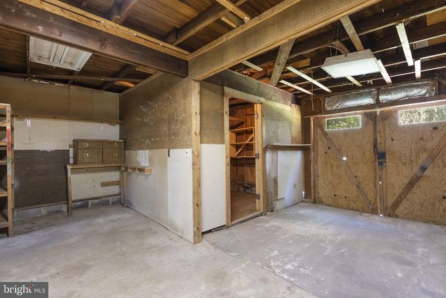 4376 ROUTE 97 AVE, Brookeville, MD 20833