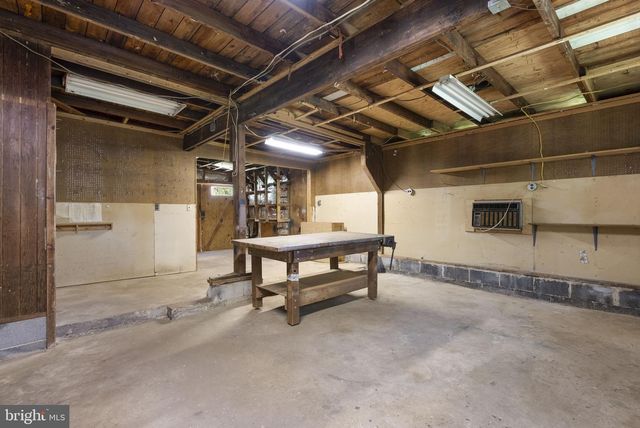 4376 ROUTE 97 AVE, Brookeville, MD 20833