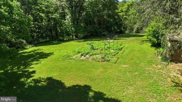 4376 ROUTE 97 AVE, Brookeville, MD 20833