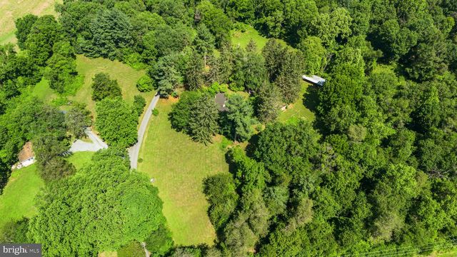 4376 ROUTE 97 AVE, Brookeville, MD 20833