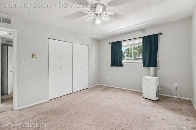1516 Normandy Road, Royal Oak, MI 48073