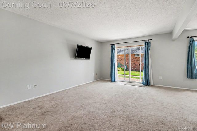 1516 Normandy Road, Royal Oak, MI 48073