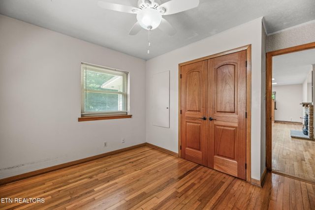 173 California Ave, Oak Ridge, TN 37830