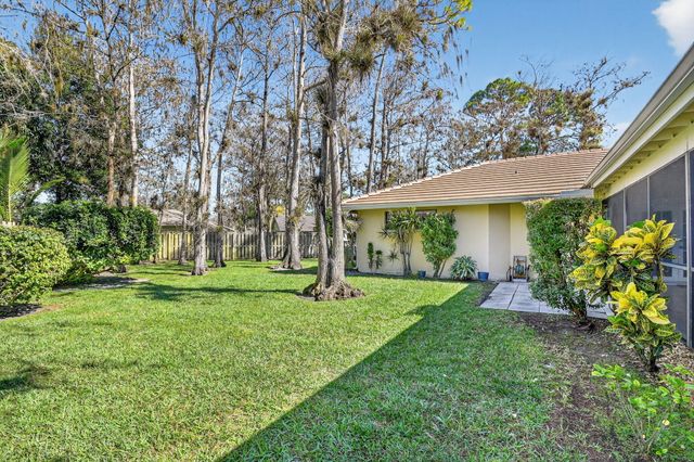 14059 Aster Avenue, Wellington, FL 33414