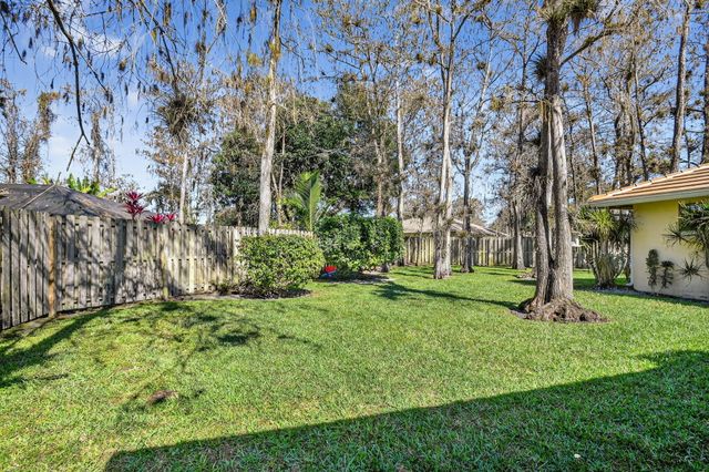 14059 Aster Avenue, Wellington, FL 33414