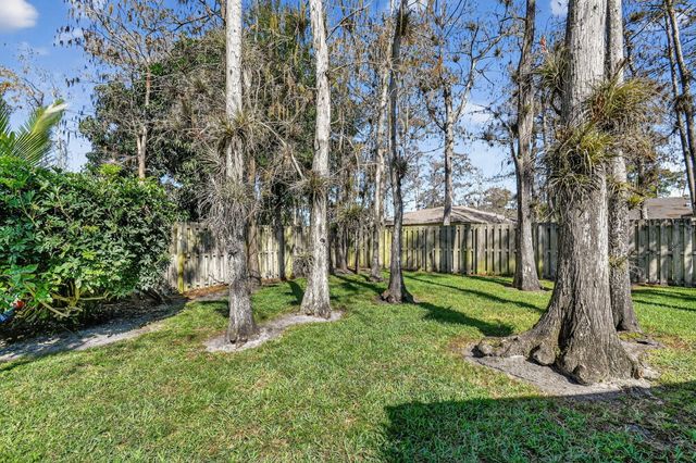 14059 Aster Avenue, Wellington, FL 33414