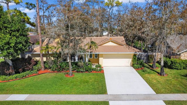 14059 Aster Avenue, Wellington, FL 33414