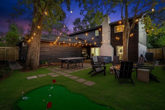 5614 Oakhaven Lane, Houston, TX 77091