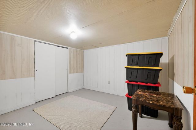 8834 CAMPHOR Drive, Jacksonville, FL 32208