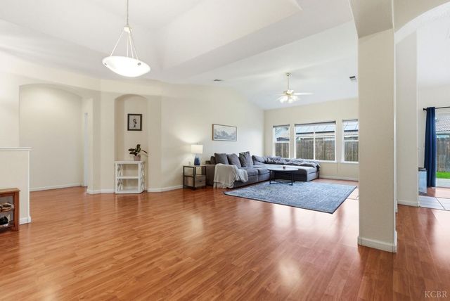 535 Mallard Avenue, Lemoore, CA 93245