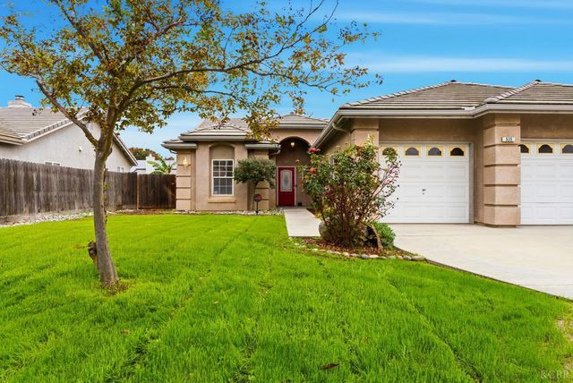 535 Mallard Avenue, Lemoore, CA 93245