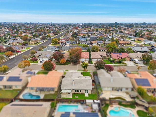 535 Mallard Avenue, Lemoore, CA 93245