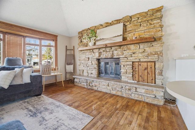 2602 N WILLIAM STREET, Appleton, WI 54914