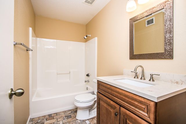 17418 N 46th Place, Phoenix, AZ 85032