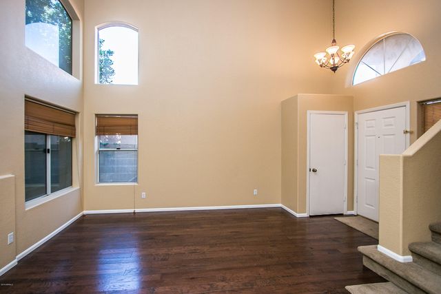17418 N 46th Place, Phoenix, AZ 85032