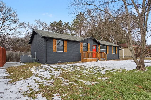 225 Colt Dr, Nashville, TN 37221