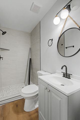 225 Colt Dr, Nashville, TN 37221