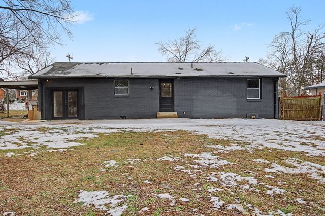 225 Colt Dr, Nashville, TN 37221