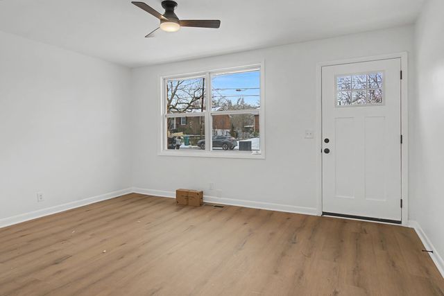 225 Colt Dr, Nashville, TN 37221